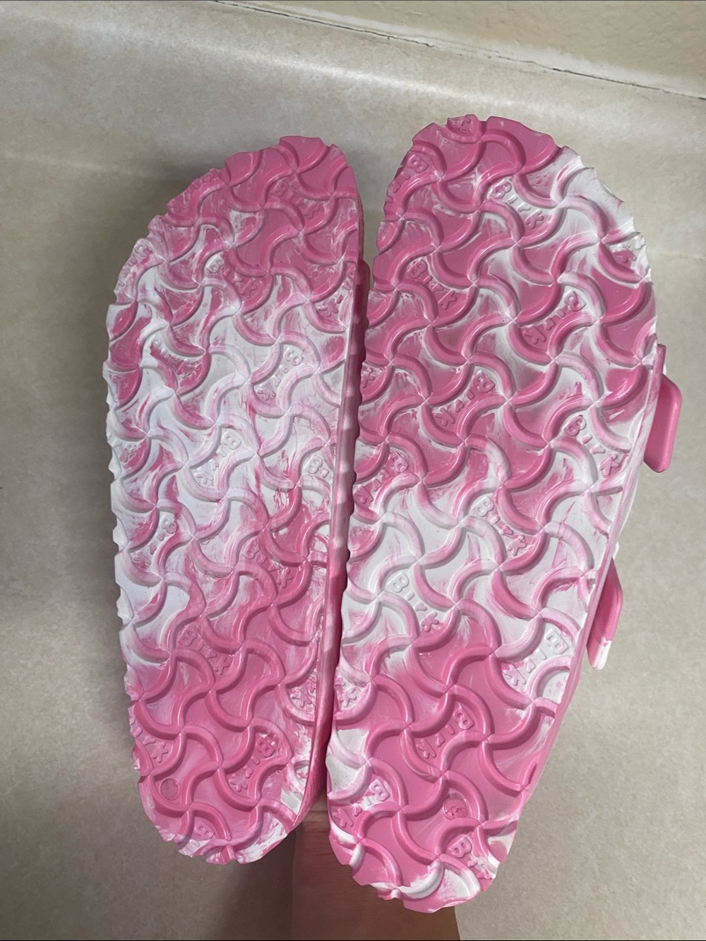 Birkenstock Pink and White Two-Strap EVA Slides L6 - Picture 5 of 10
